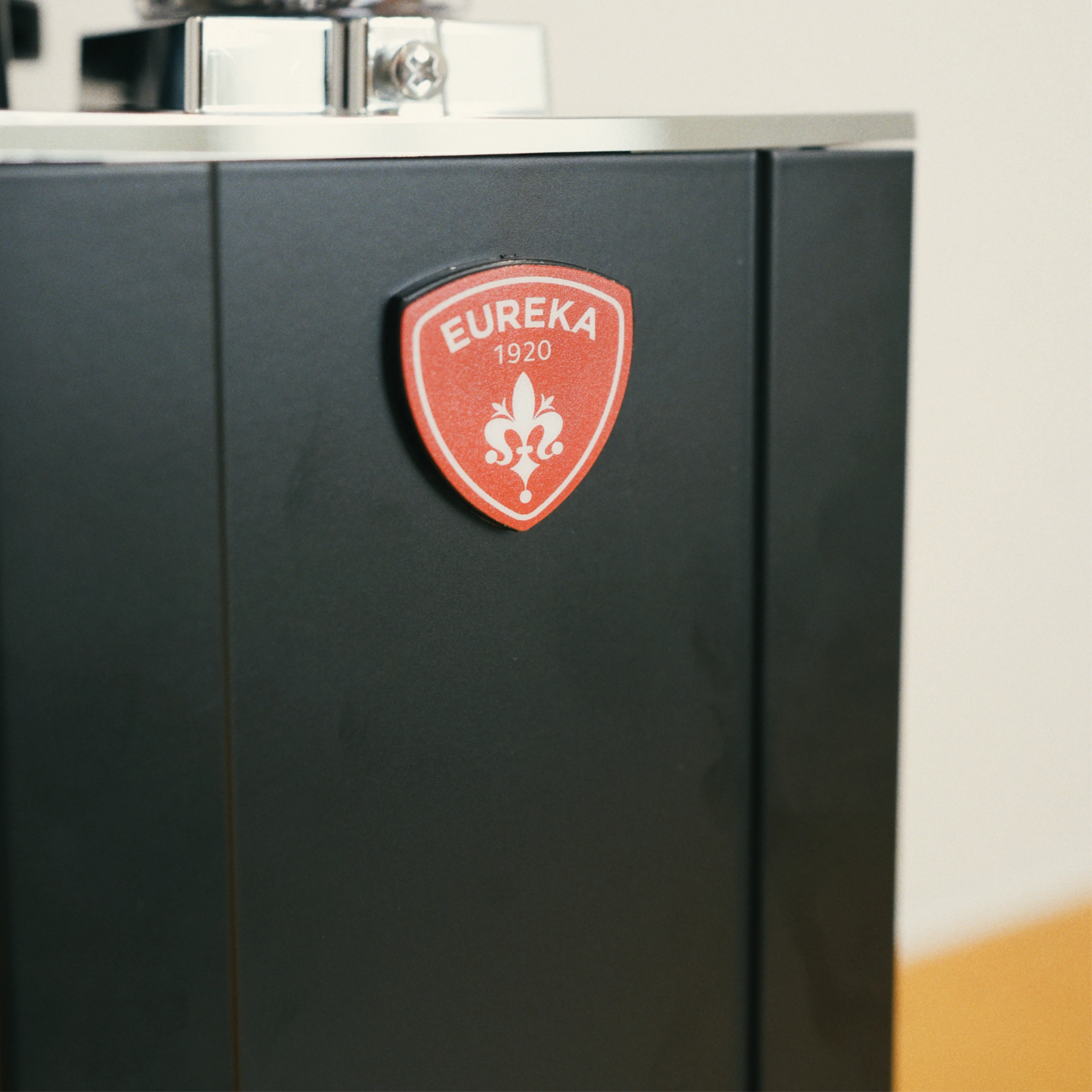 Eureka Mignon Libra AP 65 Coffee Grinder - Image 7