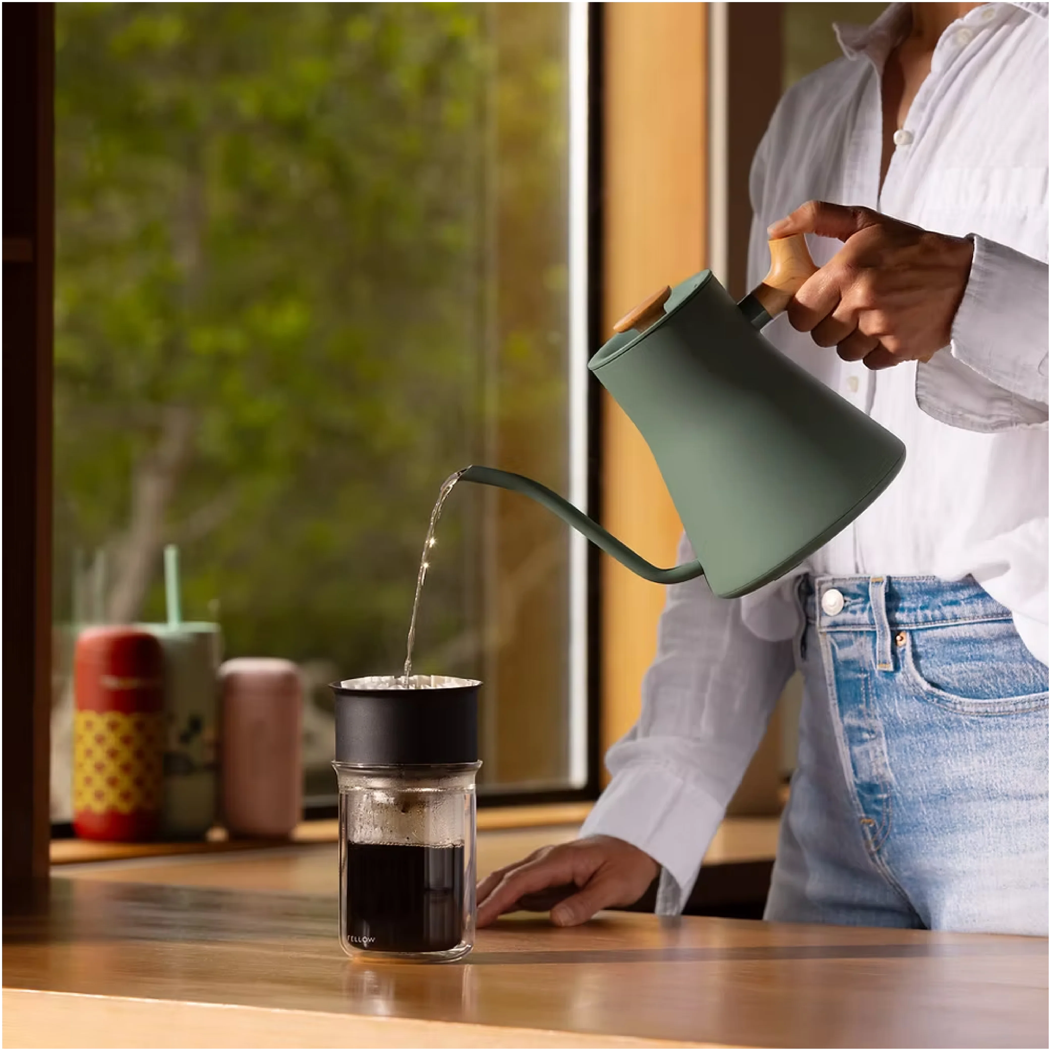 Fellow Stagg EKG Pro Kettle with Maple Handle - 0.9L, Smoke Green - Image 5