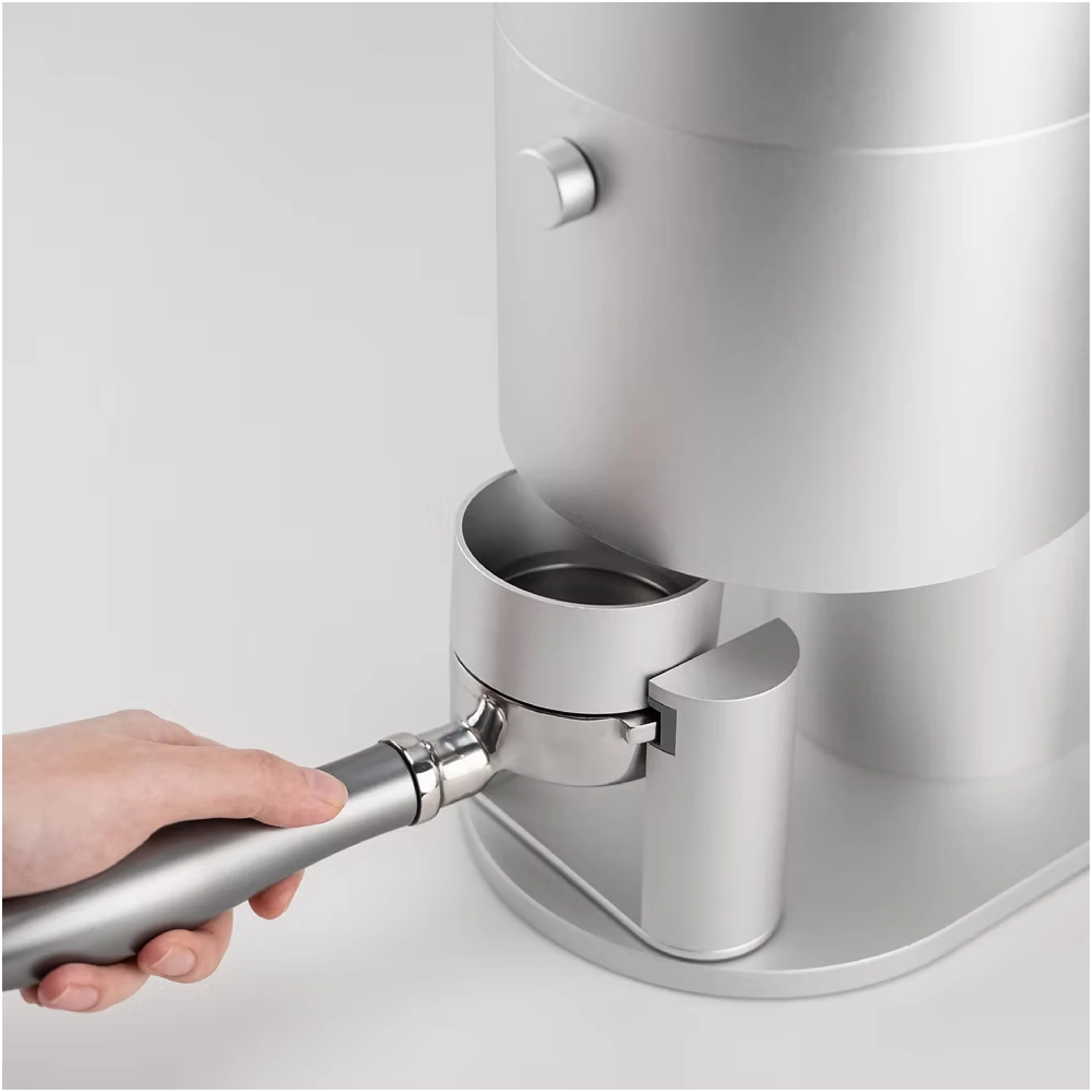 Lagom 01 Flat Burr Single-Dosing Coffee Grinder - Image 4