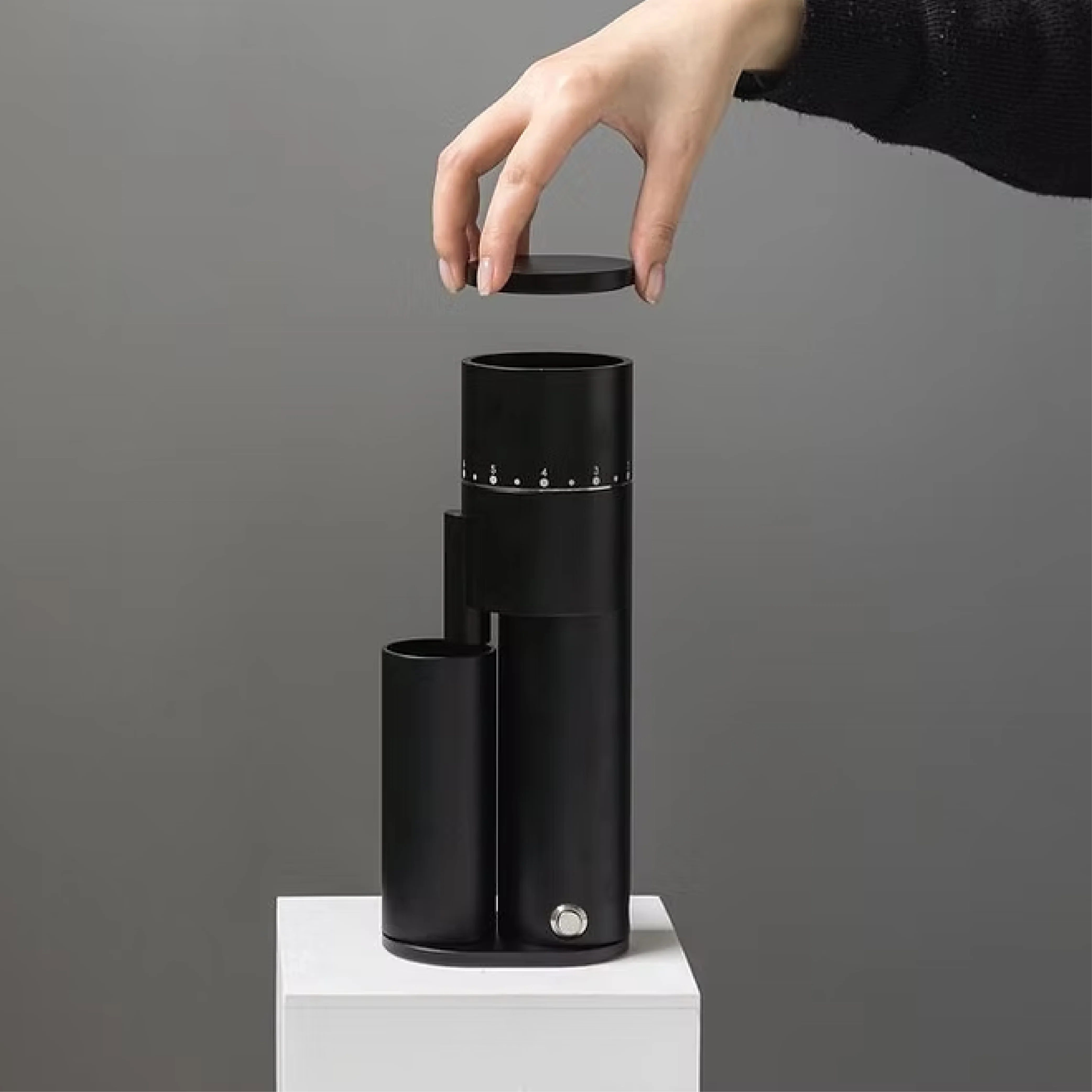 Lagom Mini II Compact Electric Coffee Grinder - Image 6