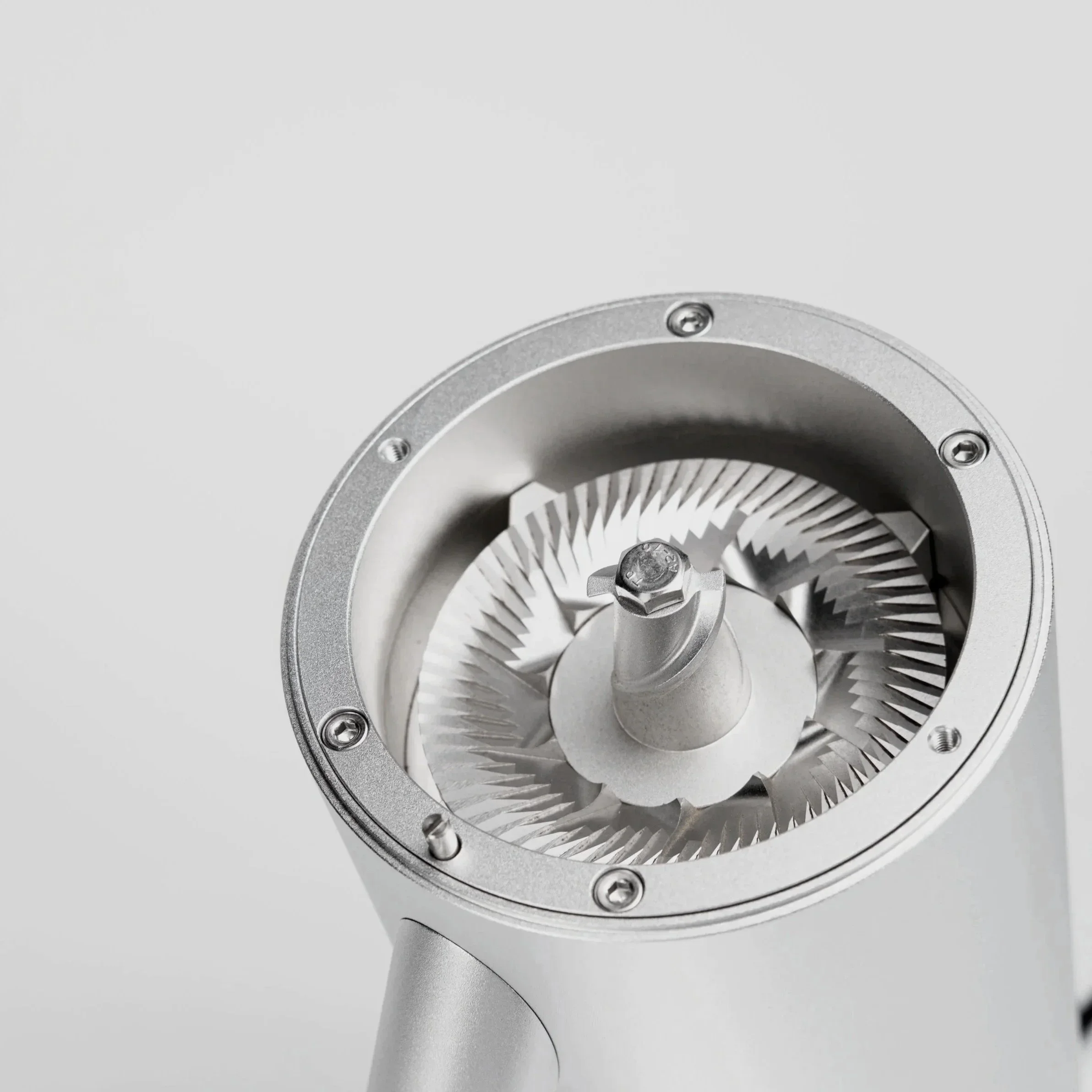 Lagom P80 Flat Burr Coffee Grinder - Image 3