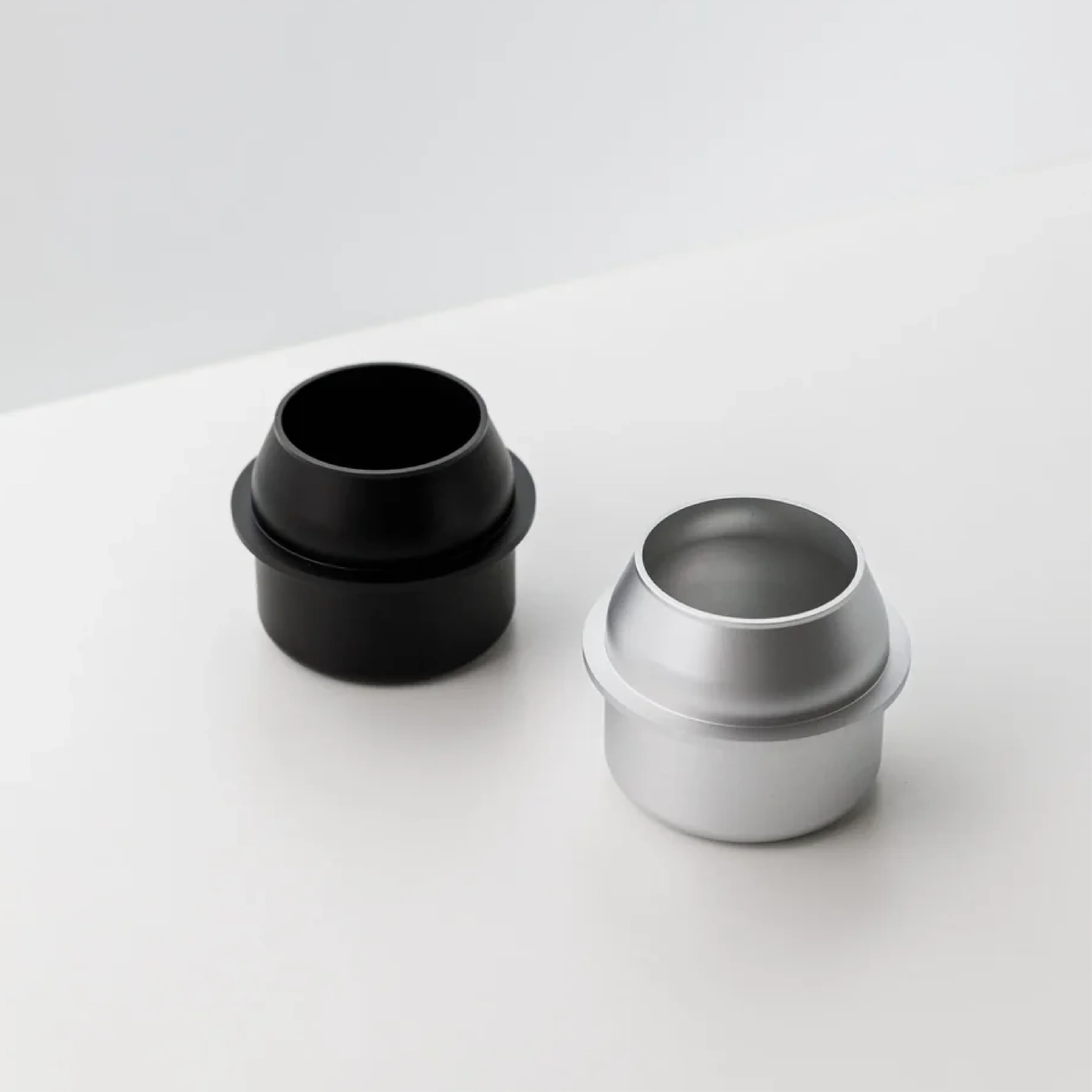 Lagom P80 Flat Burr Coffee Grinder - Image 9