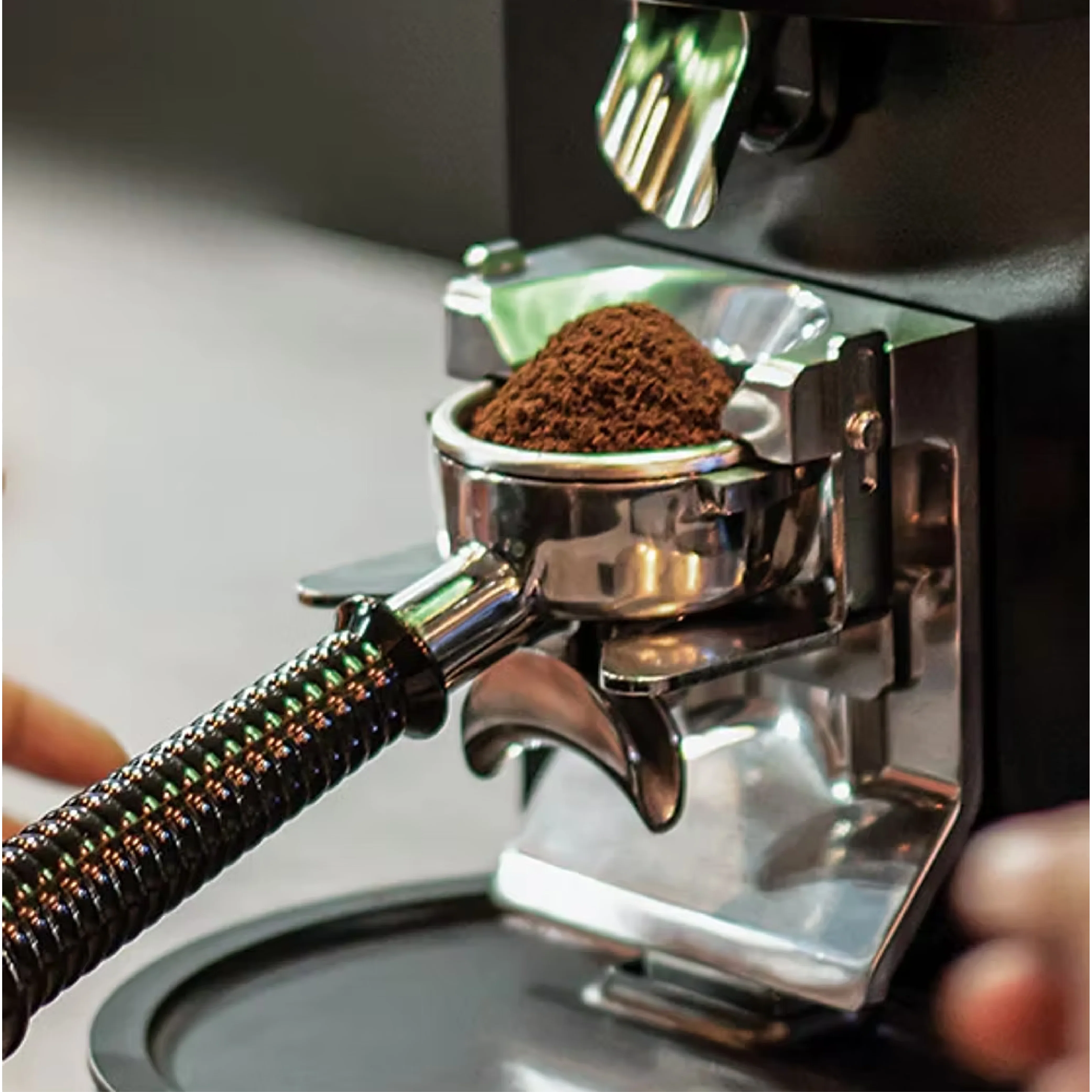 Mahlkonig E65W GBS (Grind by Weight +Sync) Espresso Grinder - Image 4